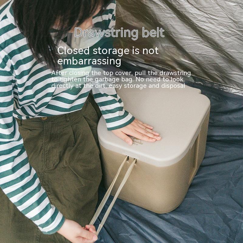 150kgの重量に耐えられるポータブルキャンプ用トイレ（収納・取り外し可能なライナー付き）