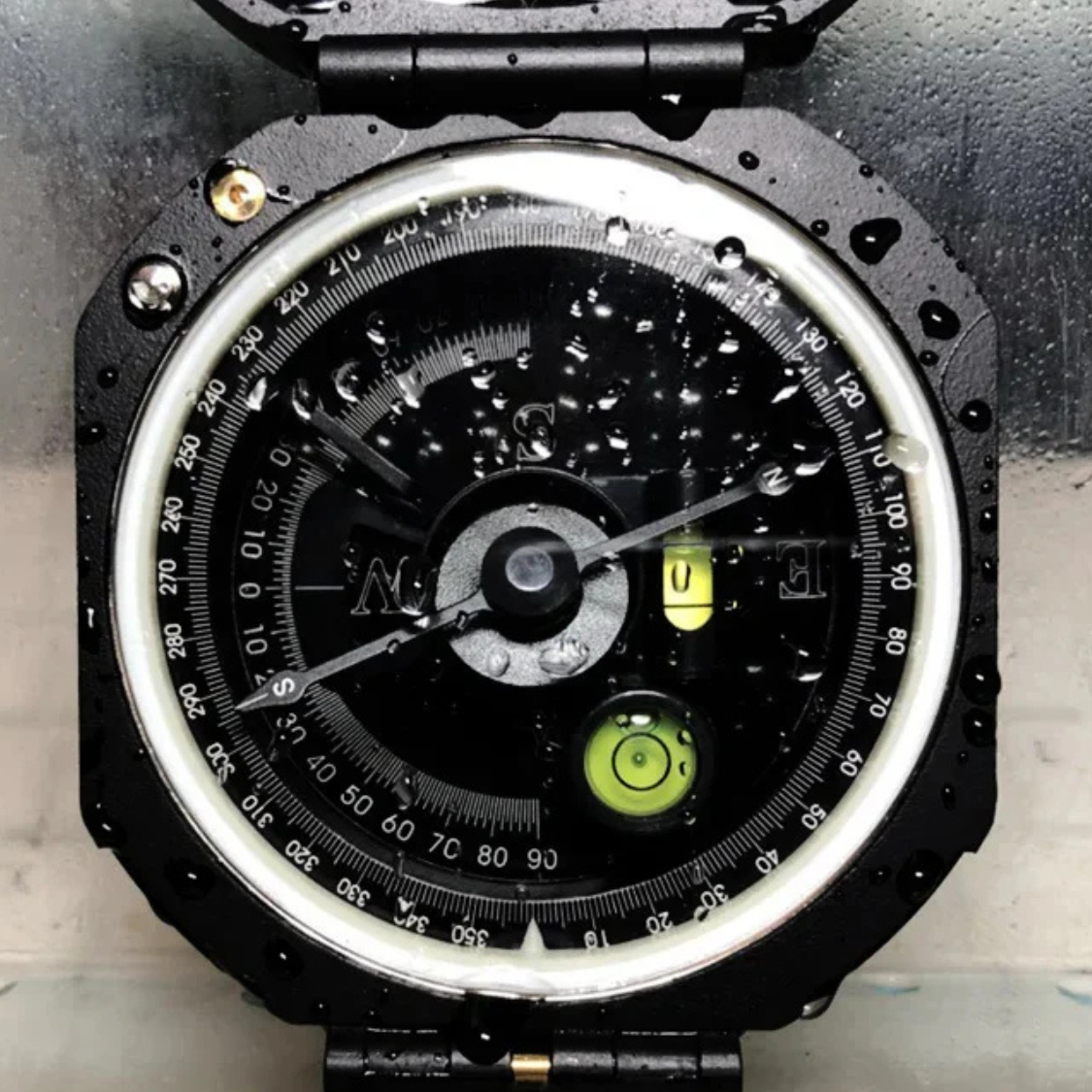 サバイバル、スロープ、ナビゲーションのためのミリタリーポケットトランジットコンパス